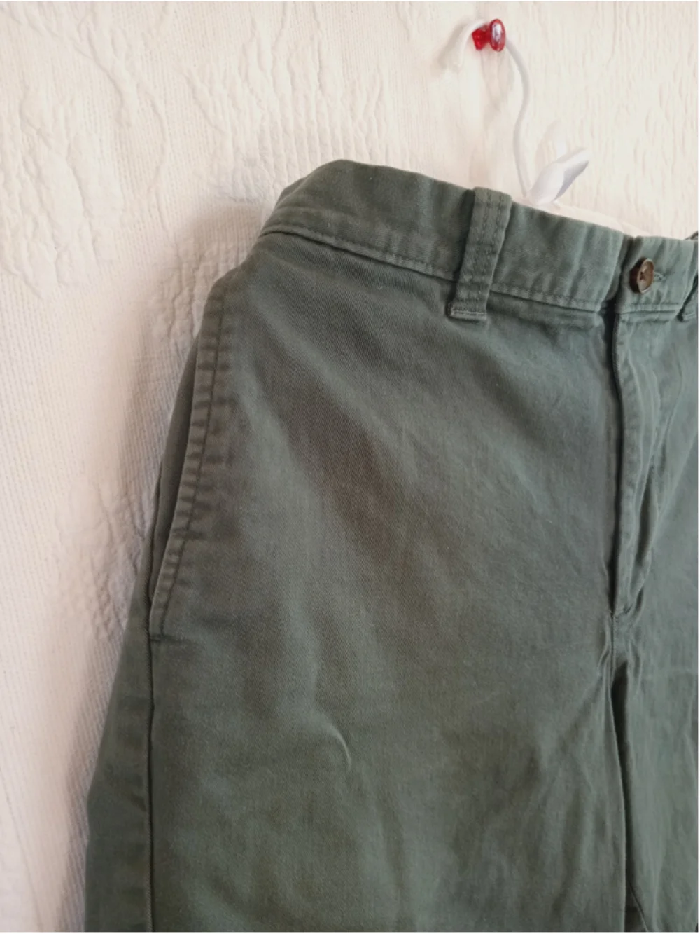 J.crew Flat Front Chino Shorts laurel Green 34 waist 9in Inseam gender neutral